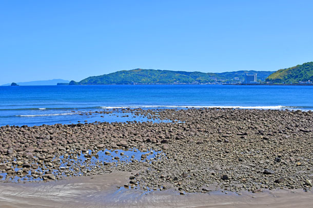 留田海岸・宇佐美海水浴場